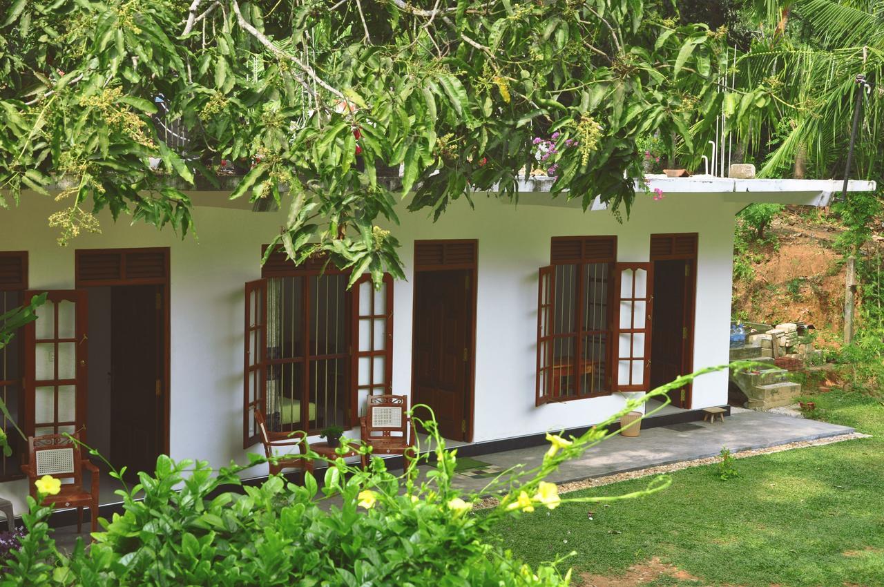 Medawatta Villa Mirissa Buitenkant foto