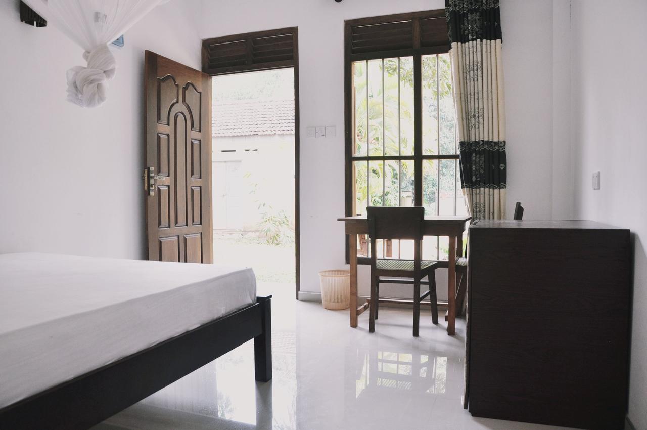 Medawatta Villa Mirissa Buitenkant foto