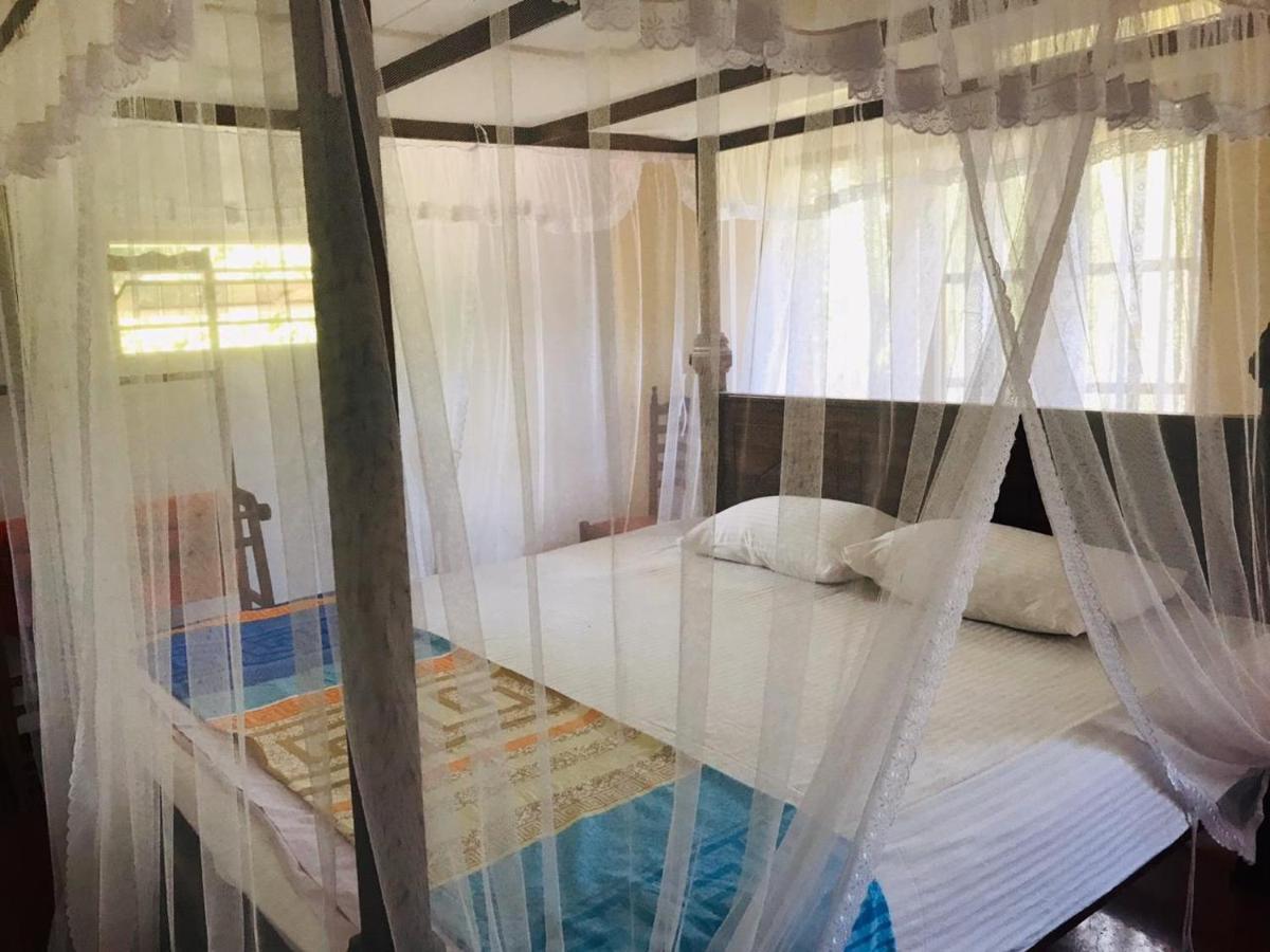 Medawatta Villa Mirissa Buitenkant foto