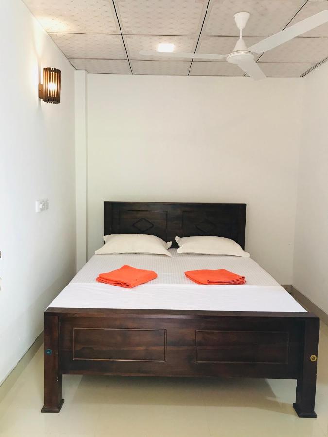 Medawatta Villa Mirissa Buitenkant foto