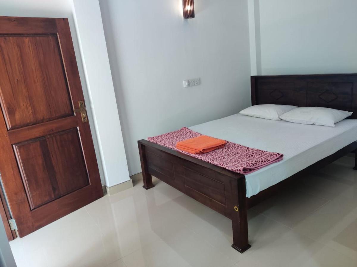 Medawatta Villa Mirissa Buitenkant foto
